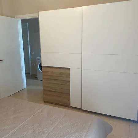 Apartament Comfort Near Golemi