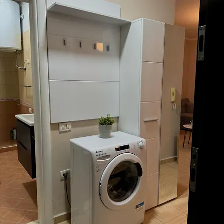 Apartment Comfort Near Golemi Golem (Tirana)