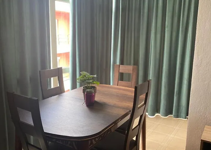 アパート Comfort Near Golemi